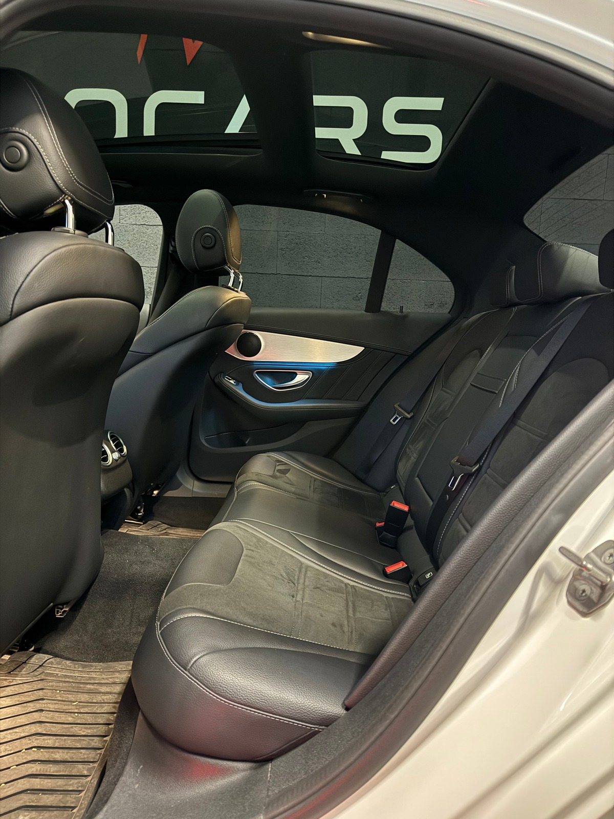 Mercedes-Benz Classe C 63S AMG SPEEDSHIFT V8 510CH