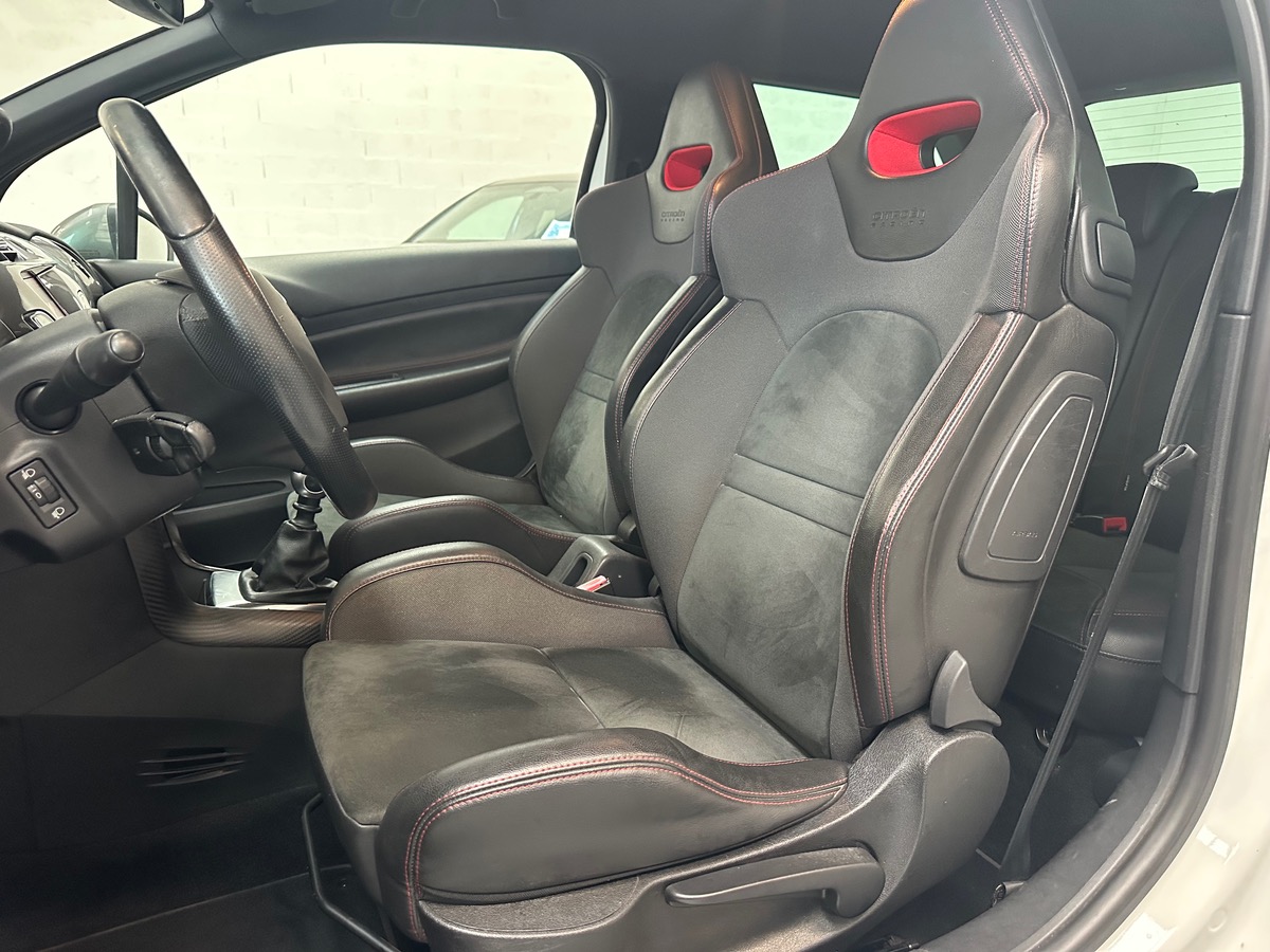 Citroën DS3 RACING 1.6 THP 200ch