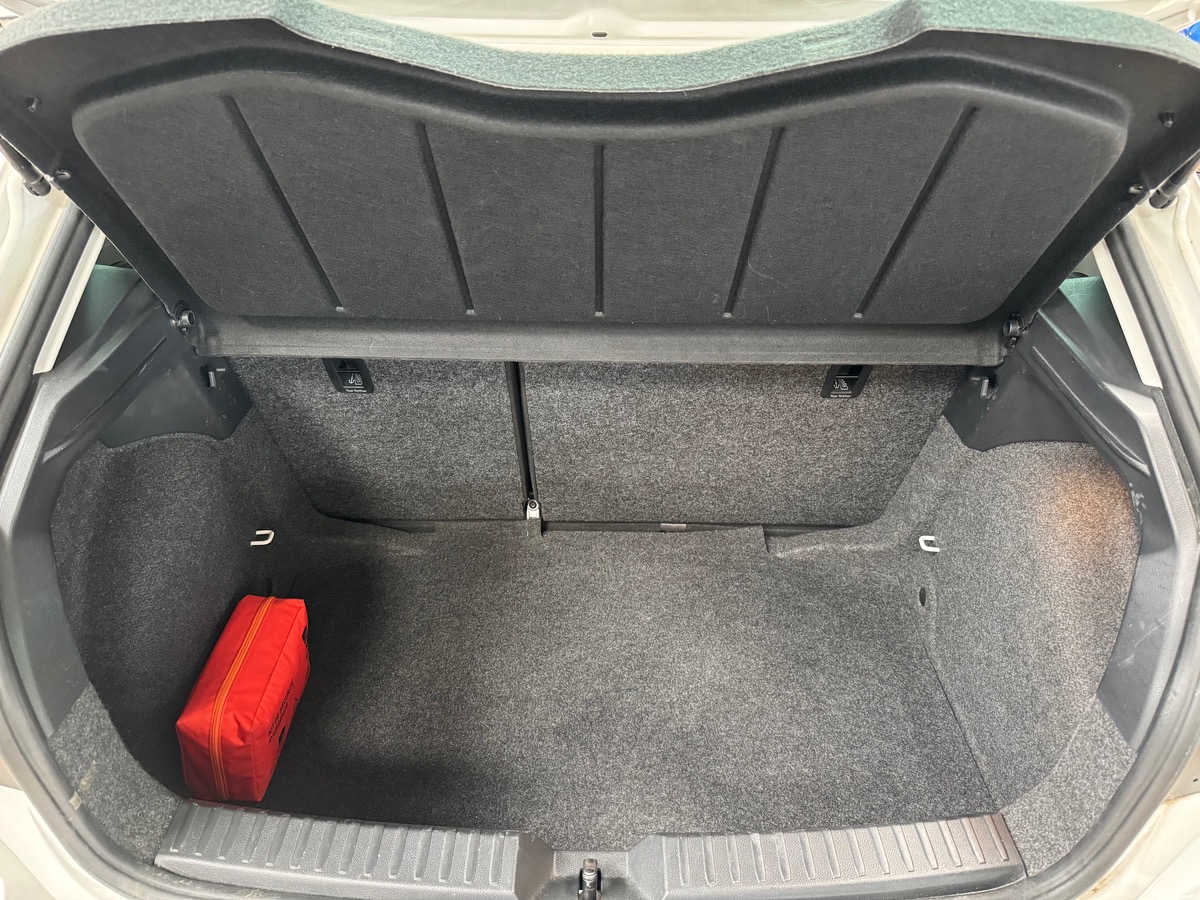 Seat Ibiza 1.0 ECOTSI 95CV URBAN 1ERE MAIN/CARPLAY F