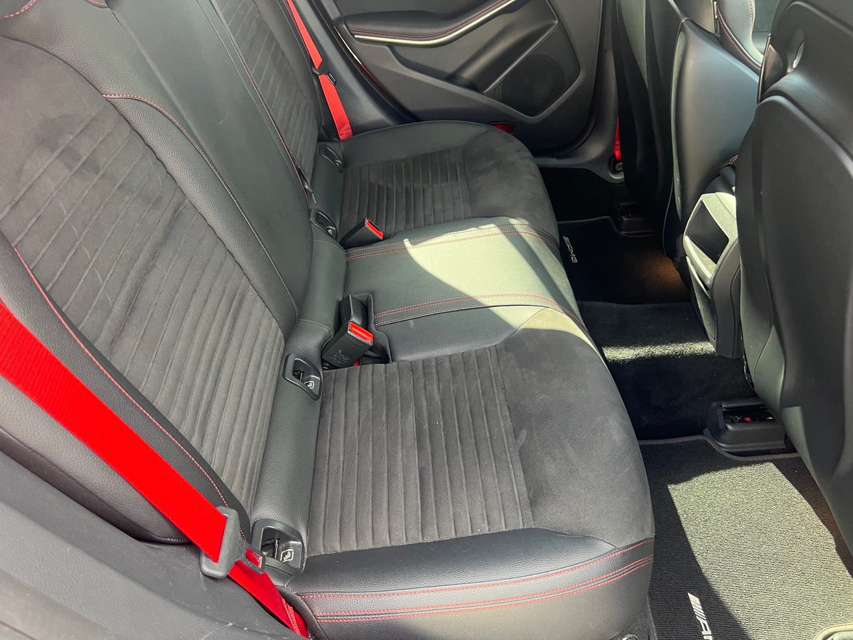 Mercedes-Benz CLA 45 AMG 381cv  4MATIC, SUIVI COMPLET MERCEDES, SIEGES CHAUFFANTS, HARMAN KARDON