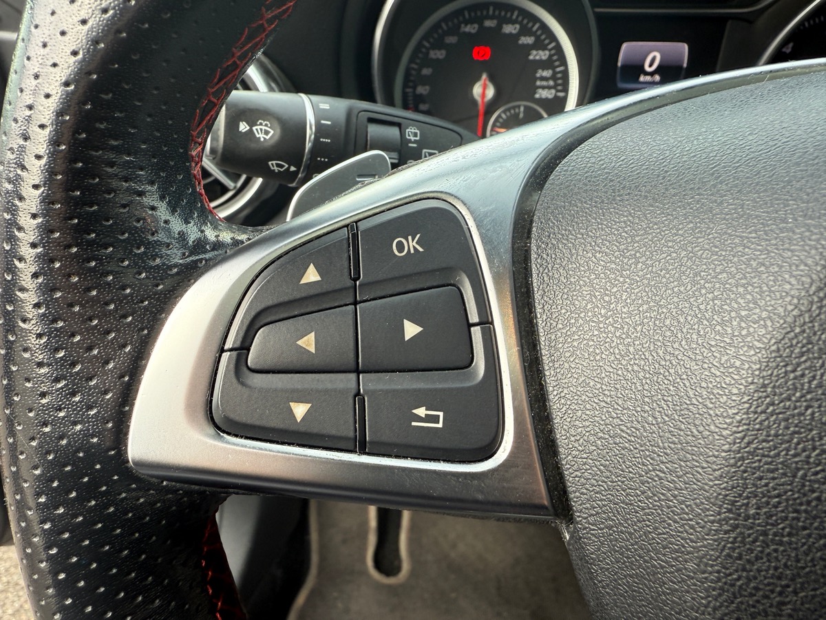 Mercedes-Benz GLA Phase 2 200 1.6 i 7G-DCT 156 cv FASCINATION AMG, Suivi Complet Mercedes,