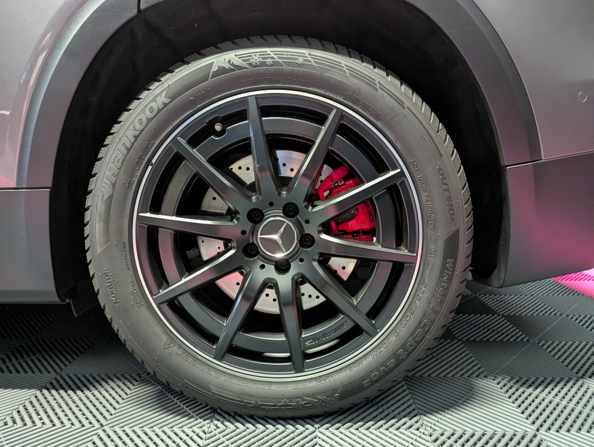 Mercedes Benz GLB AMG 35 4MATIC