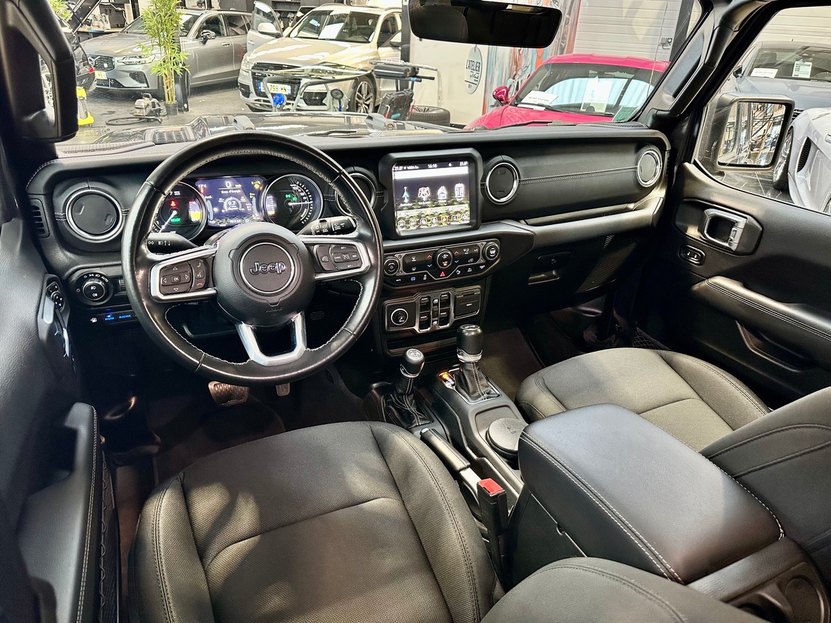 Jeep Wrangler IV 2.0 T 380 4XE Sahara 4WD