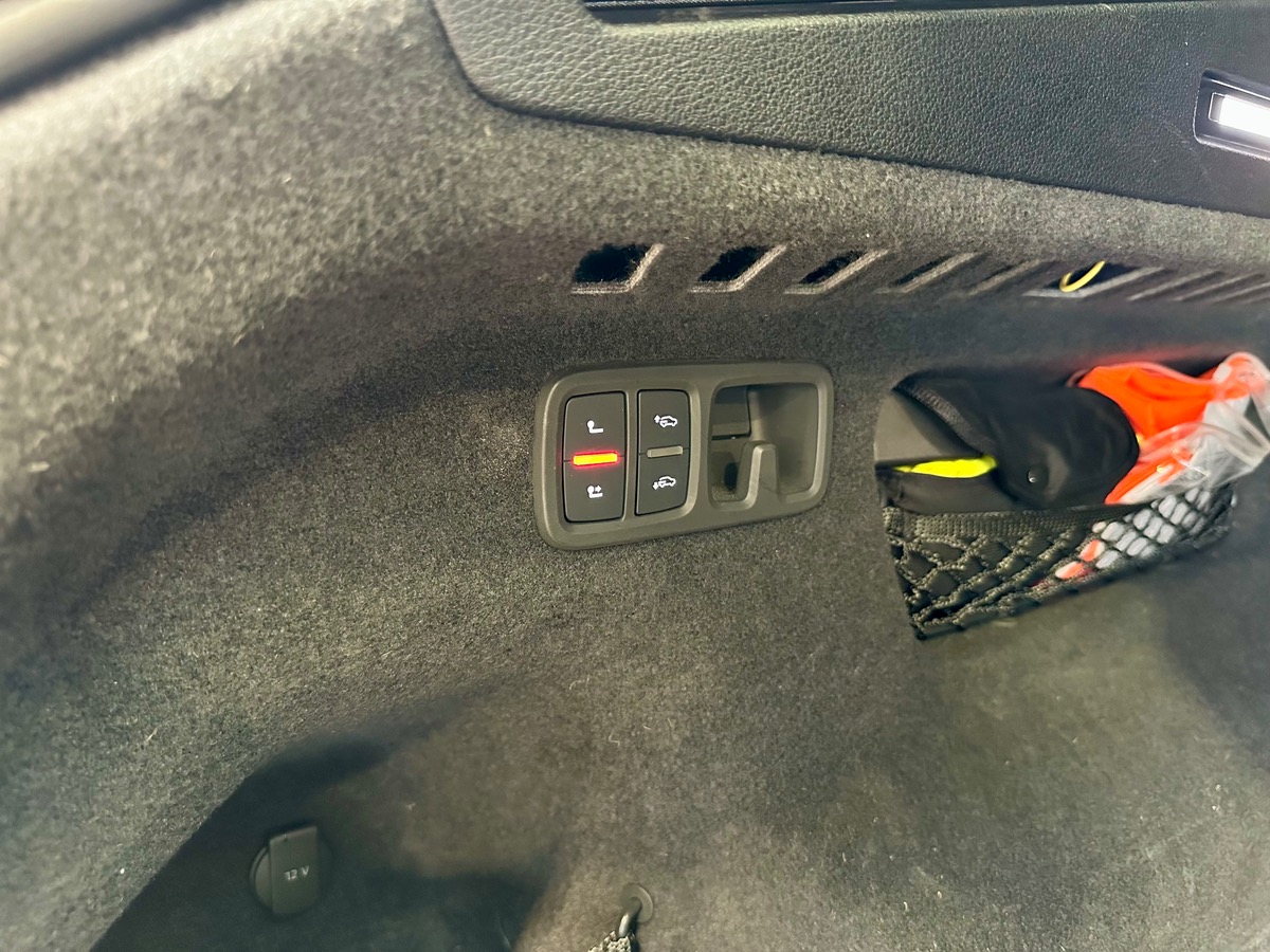 Audi Q8 60 TFSIE 462 Compétition Tiptronic 8 Quattro 1ère Main FR Full Options
