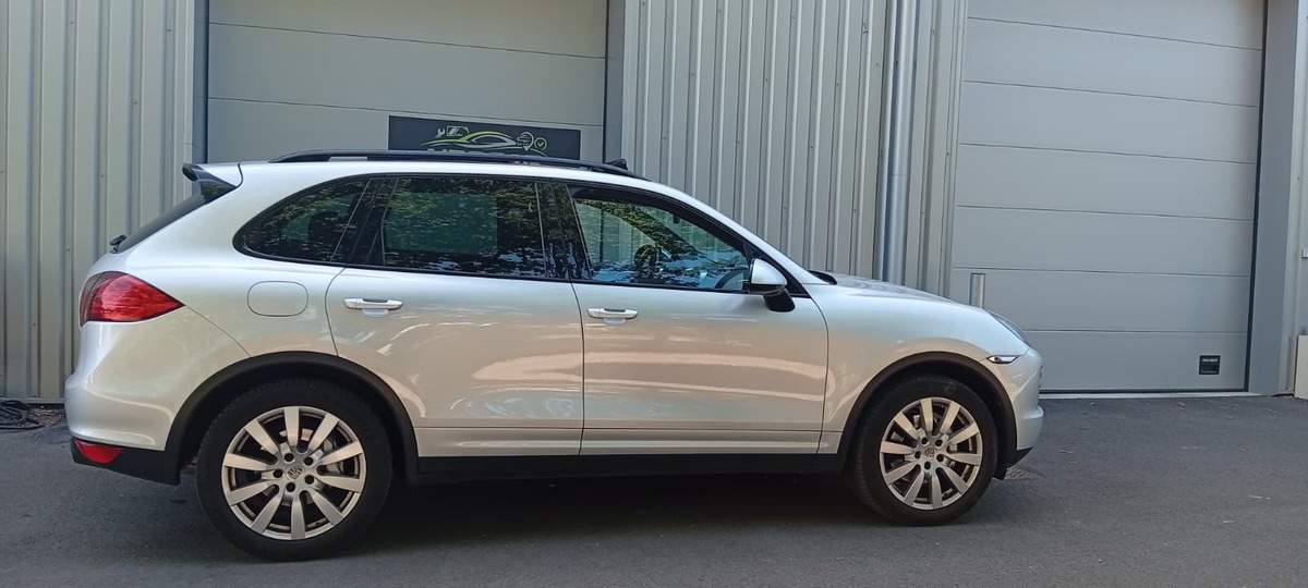 Porsche Cayenne Partinium Edition 3.0 V6 TDI 245cv