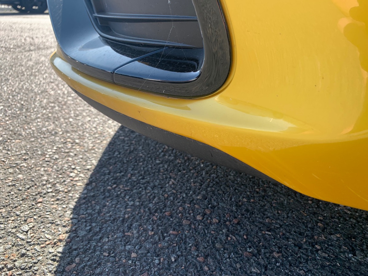 RENAULT Clio IV 200 ch | RS | Jaune Sirius | Révision complète en 03/2025 | Palettes au volant