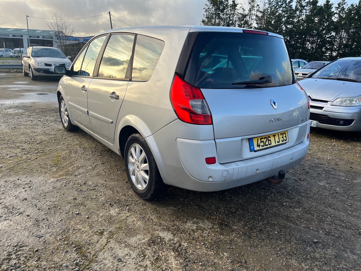 RENAULT Grand Scenic 2.0  dci