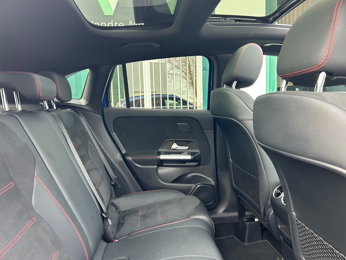 Mercedes Benz GLA 200 D AMG LINE