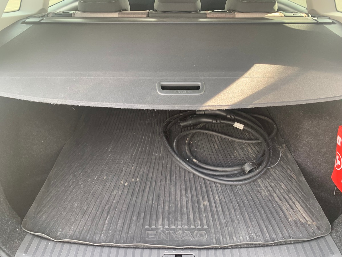 Skoda Enyaq 180 chevaux | iV60 | Apple car Play | Régulateur vitesse adaptatif | Siéges chauffants