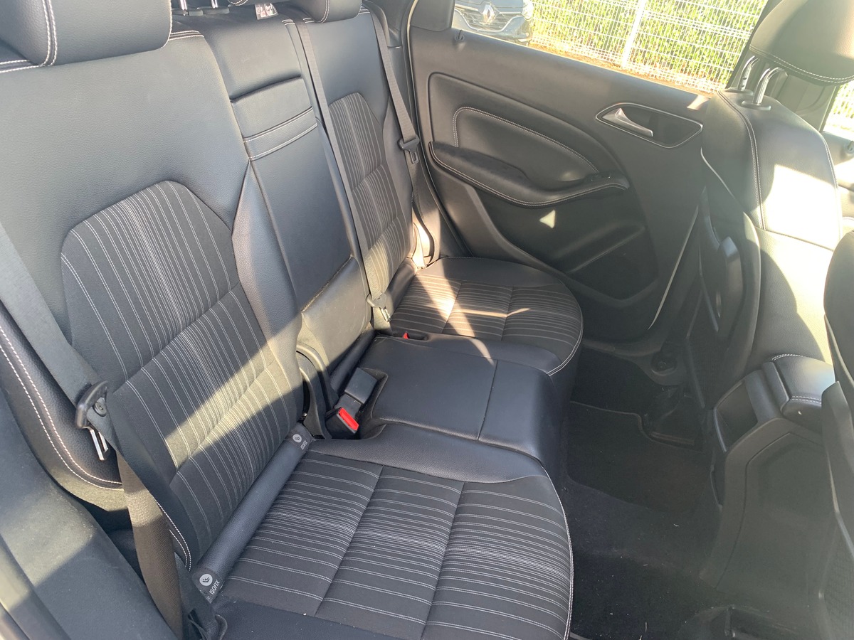 Mercedes-Benz Classe B 136 | Sport | Toit panoramique | Caméra recul | Régulateur | GPS | Attelage