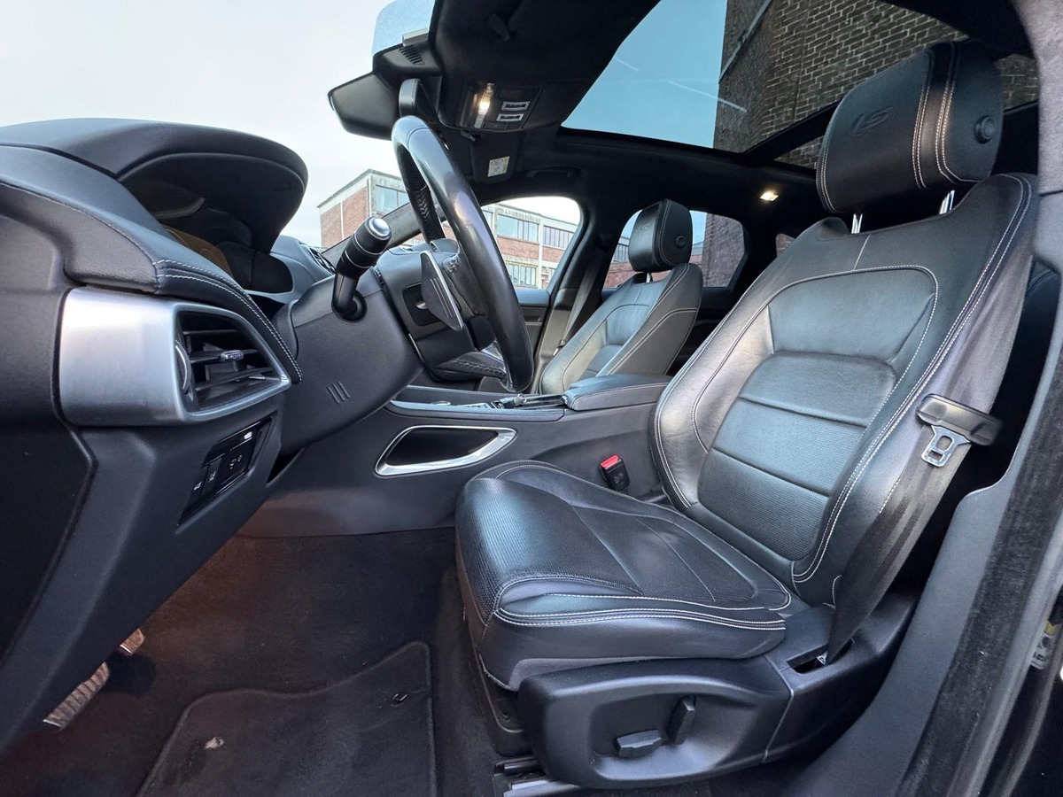 Jaguar JAGUAR F-PACE S 3.0D V6 300 4x4 BVA 8