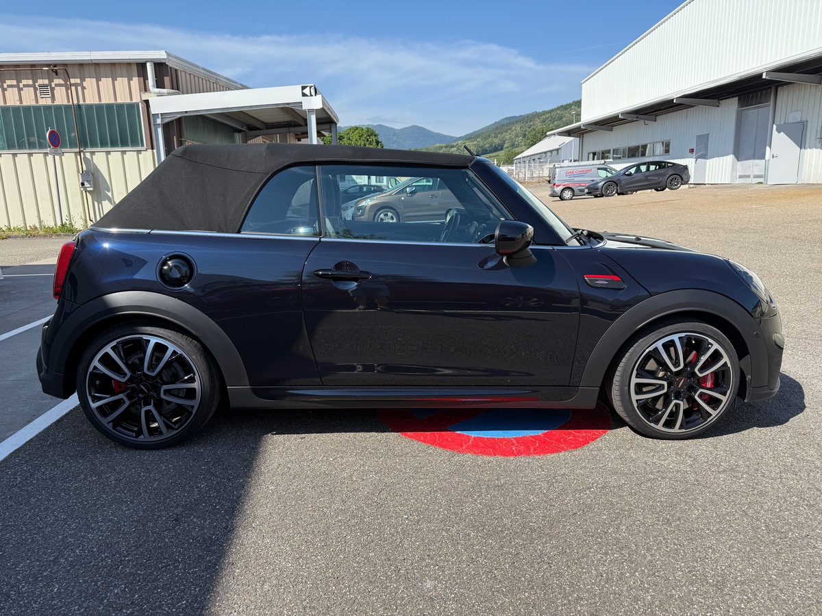 Mini Cooper Cabriolet JOHN COOPER WORKS 231 Ch BVM Edition ULTIMATE, Suivi Complet Mini