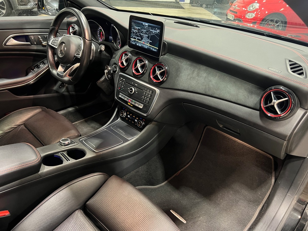 Mercedes-Benz CLA SHOOTING BRAKE (2) 250 4MATIC 218 CH 7G-DCT FASCINATION AMG /TOIT PANO/