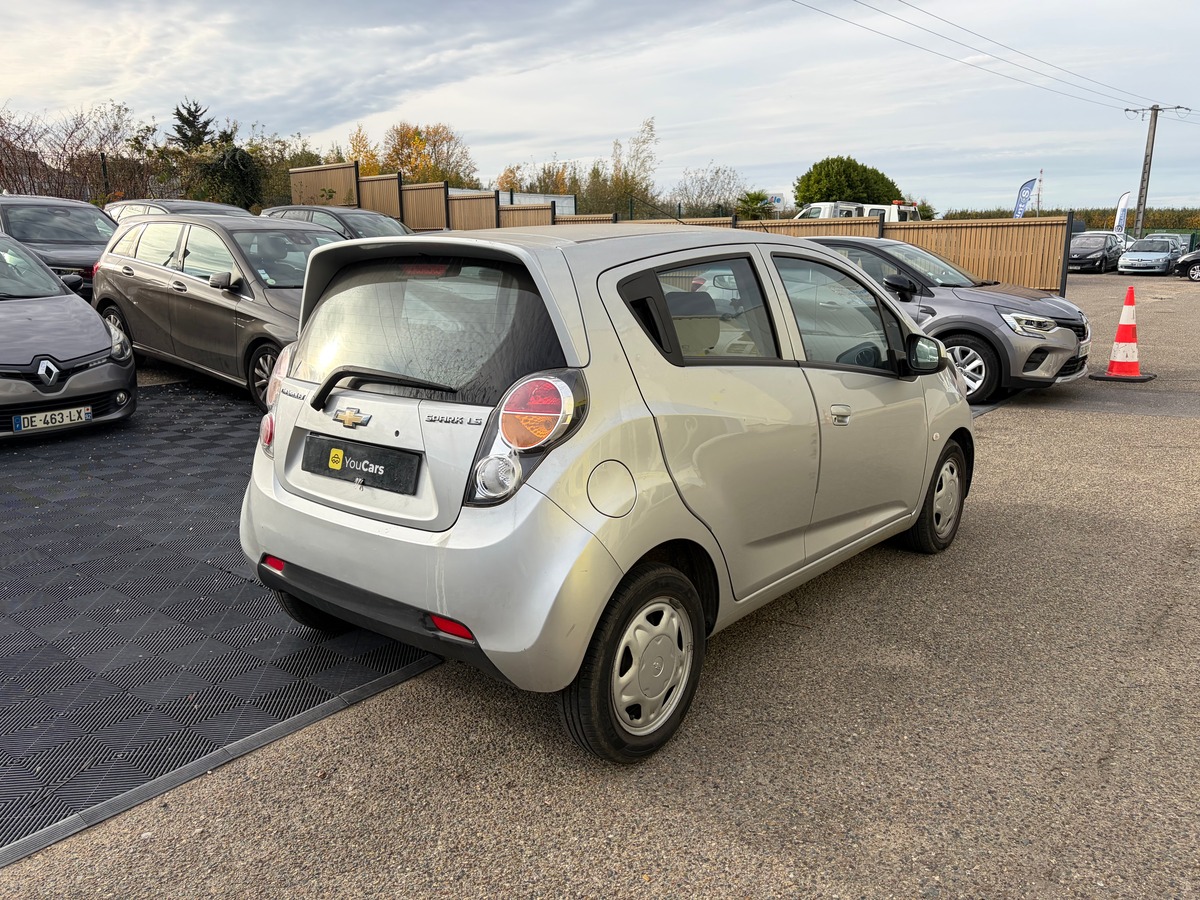 Chevrolet Spark Phase 2 1.0 68 cv IDÉAL JEUNE PERMIS - CLIMATISATION - PRISE USB
