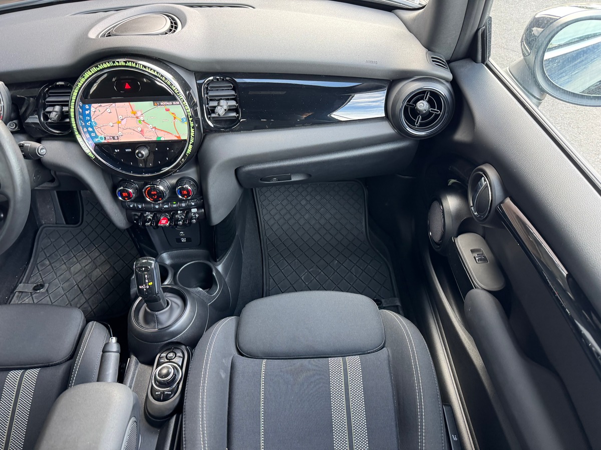 Mini Mini III (2) CABRIOLET COOPER S 178Ch BVA7 / Origine France / Entretien Mini / Carplay