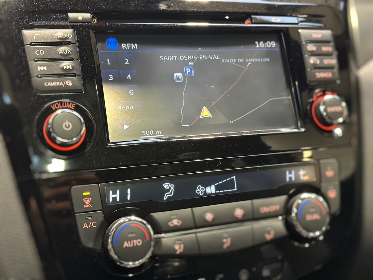 Nissan Qashqai II 1.2 DIG-T 115 ch Tekna +