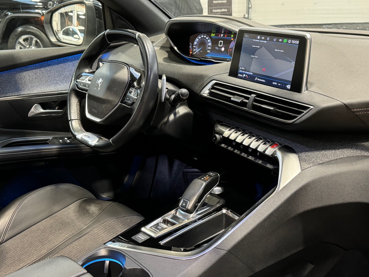 Peugeot 5008 2.0 BLUE HDi EAT8 180CV GT LINE 1ERE MAIN CARPLAY / ATTELAGE