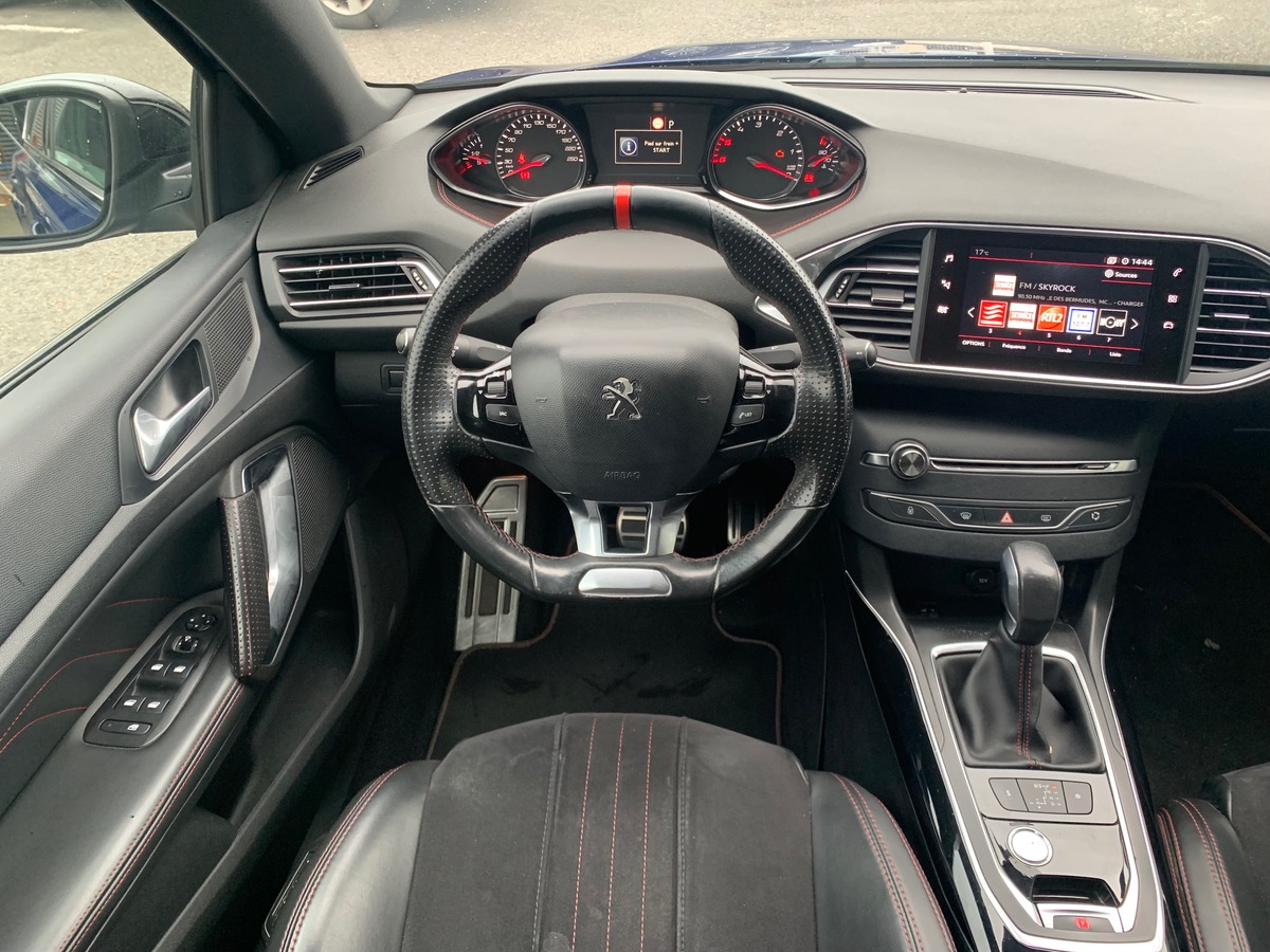 Peugeot 308 120 | GT LINE | Caméra Recul | Car Play | Régulateur Vitesse | Full LED Technology