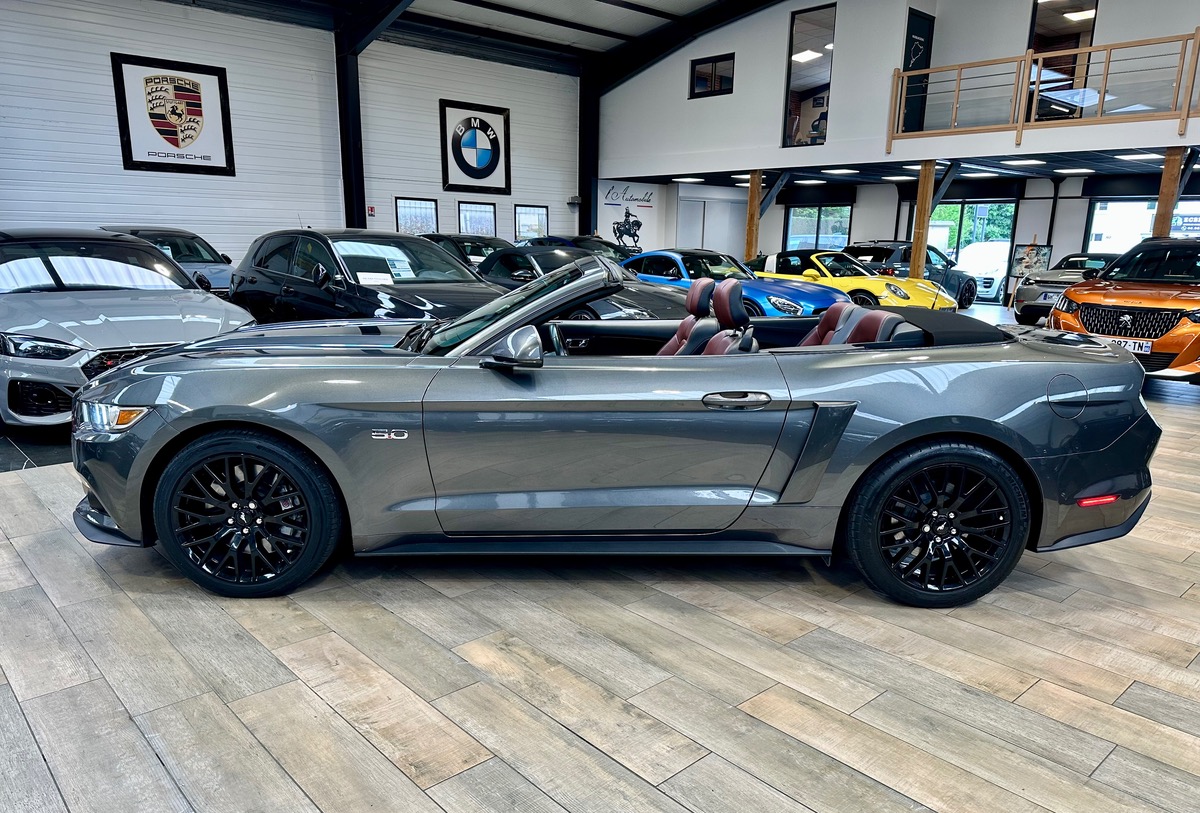 Ford Mustang GT Cabriolet 5.0 V8 421 BVA6 FR a