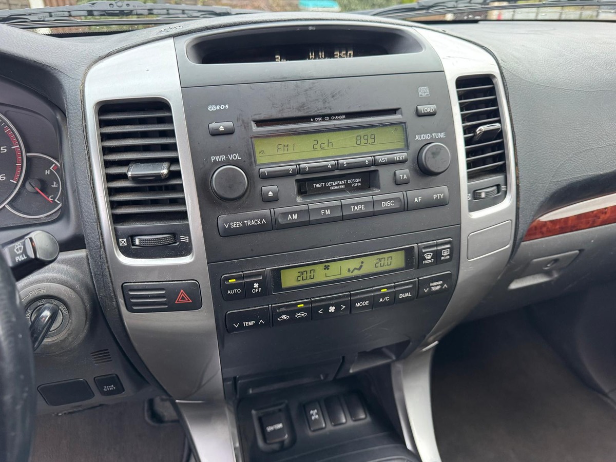 Toyota Land Cruiser KDJ125 D4-D 166 3 portes - Francais