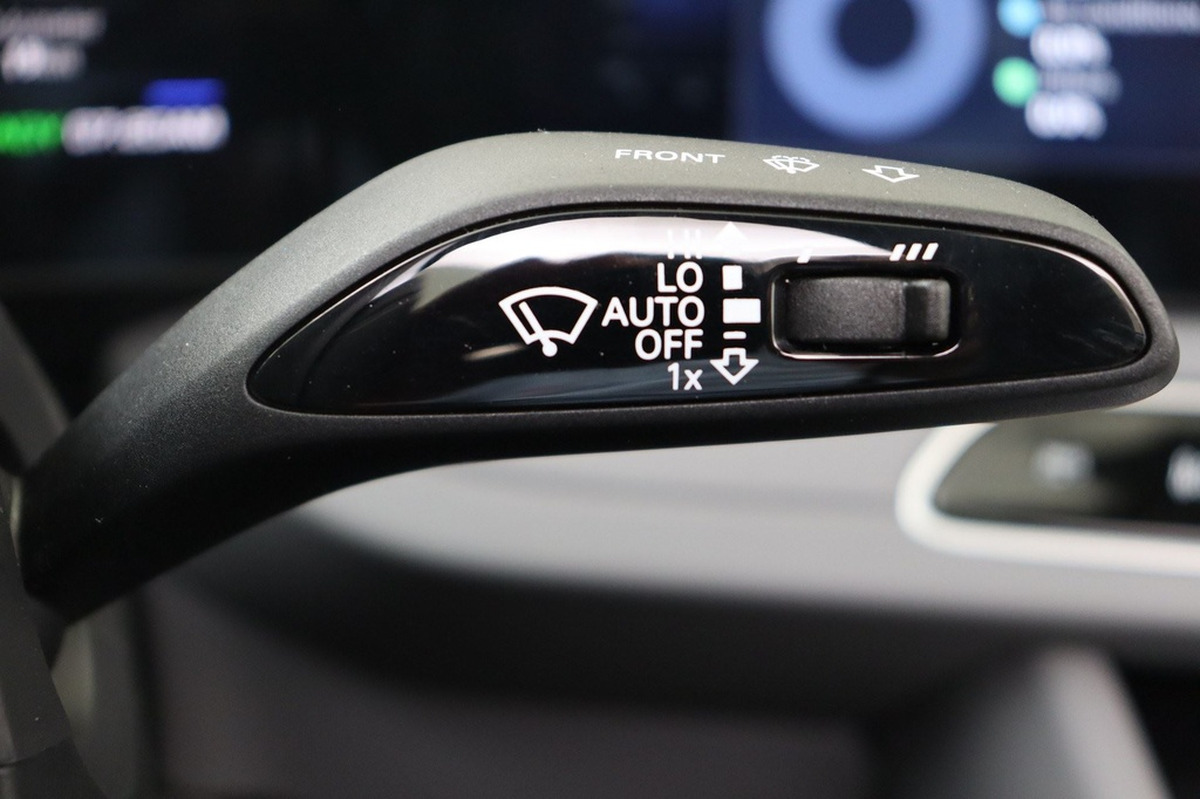 MG CYBERSTER Trophy Extended Range 77 kWh 6AT 2WD | Apple CarPlay / Android Auto | Caméra de recul