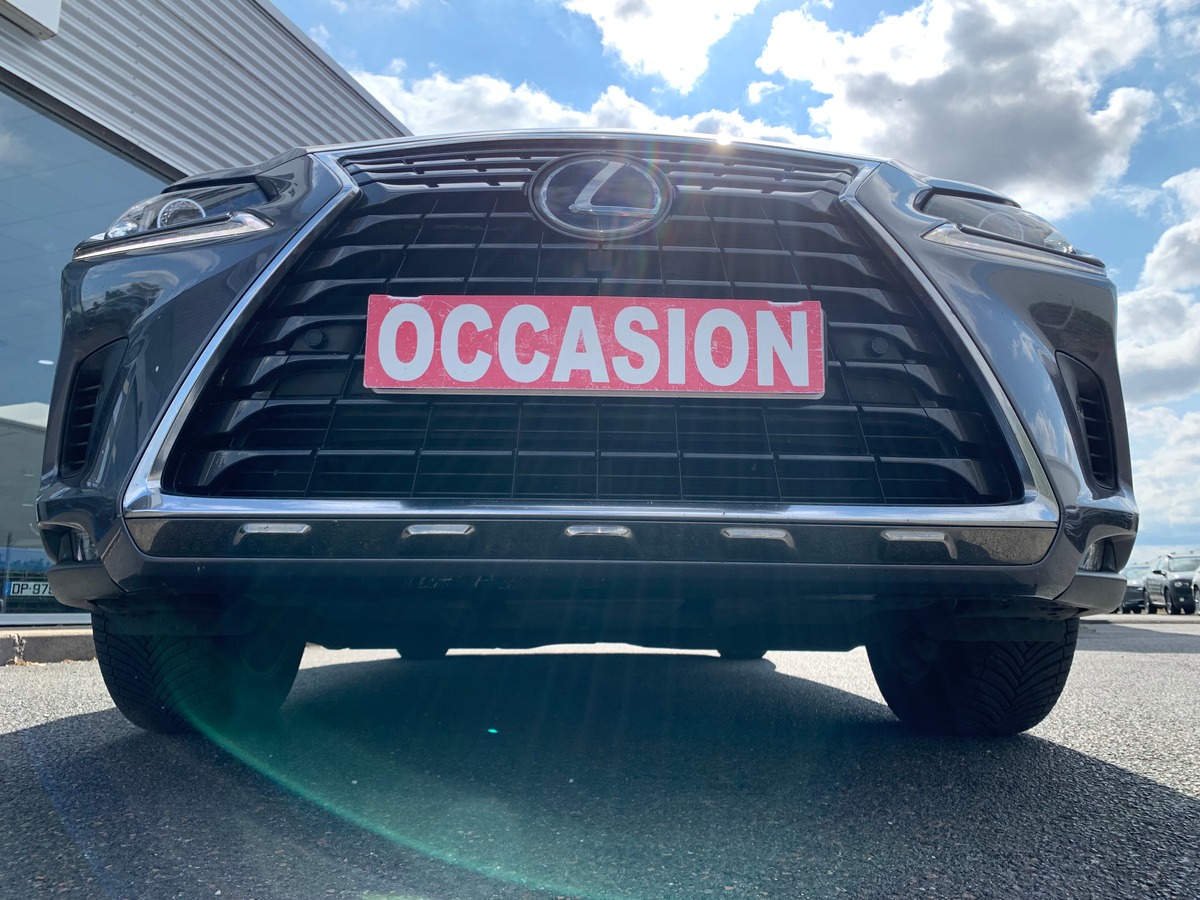 Lexus NX 300h 155 chevaux | Luxe | AWD | Caméra recul | Régulateur vitesse | GPS | Siéges chauffants