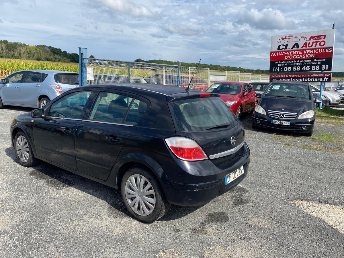 Opel Astra 1.9 cdti 120cv  231193km cosmo