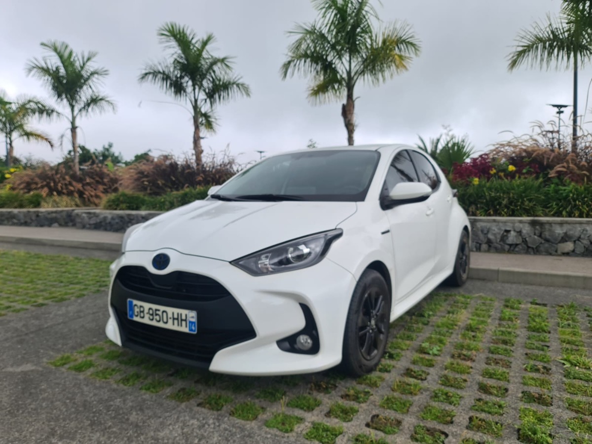 Toyota Yaris Hybrid