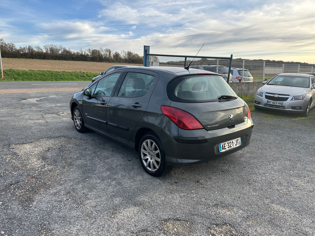 Peugeot 308 1.6 hdi 110cv moteur changé petit prix 