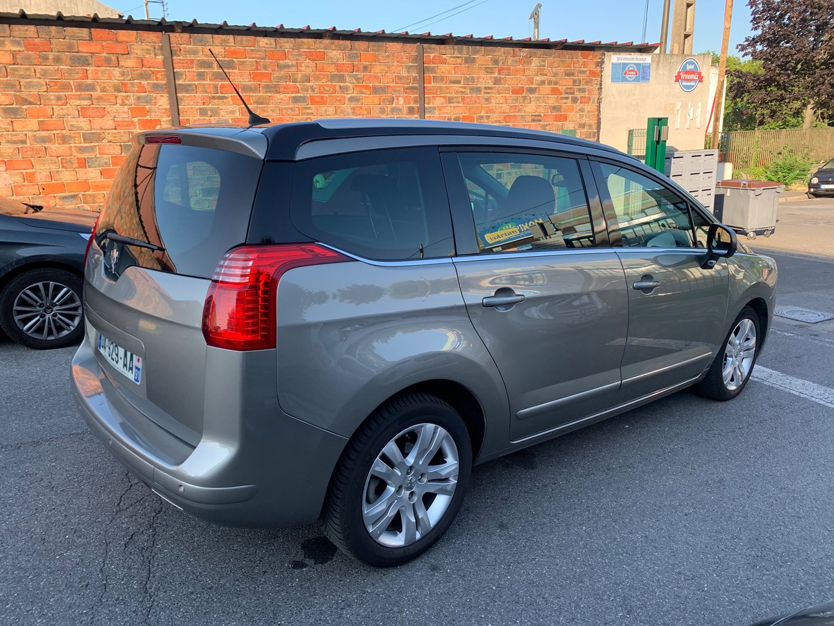 Peugeot 5008 1.6 e-HDI 115 CV allure 4XCB