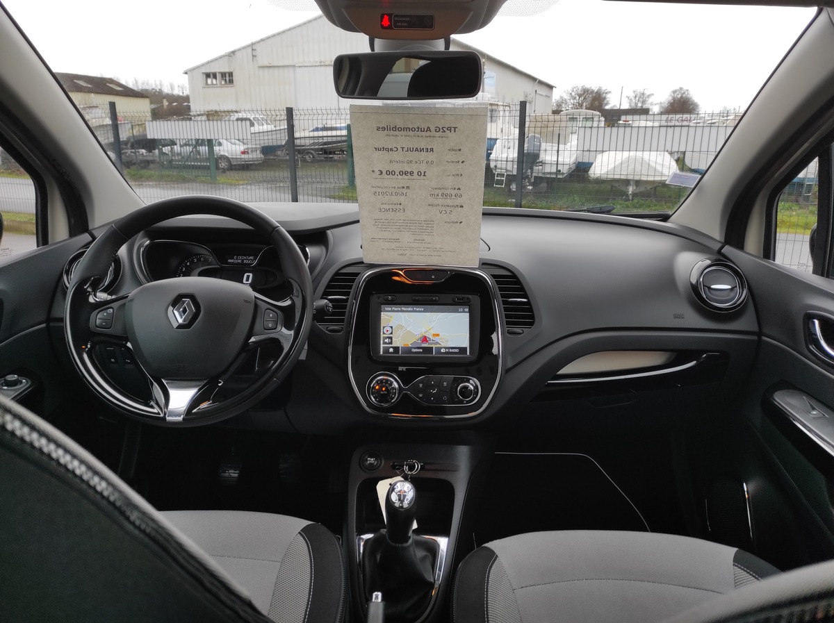 RENAULT Captur 0.9 TCe 90 Intens