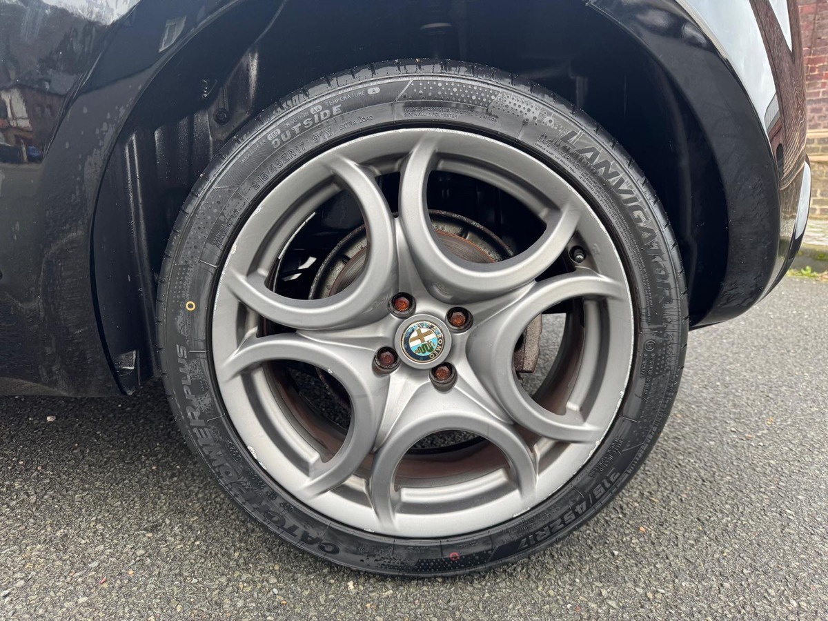 Alfa Romeo Mito 1.4 Turbo Quadrifoglio Verde - Révisée - Garantie