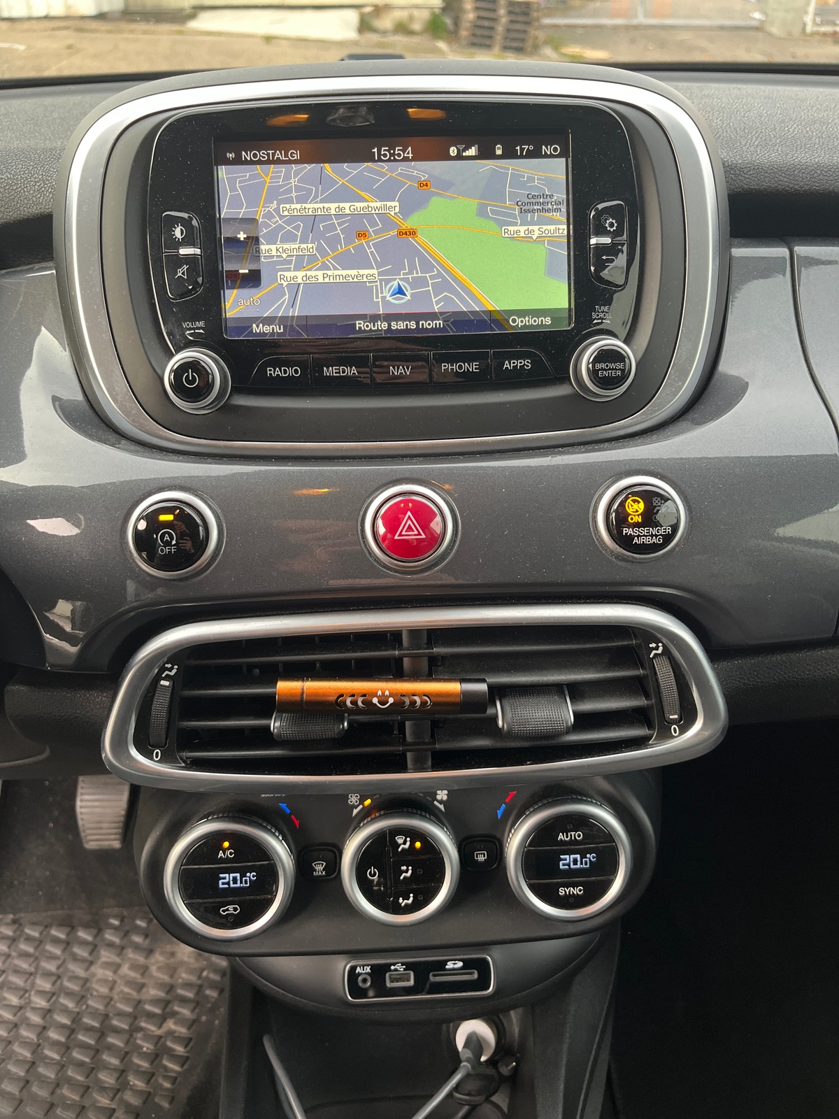 Fiat 500X 1.6 JTD 120ch LOUNGE, RADAR DE RECUL, GPS, REGULATEUR, LIMITEUR, FEUX AUTOMATIQUE