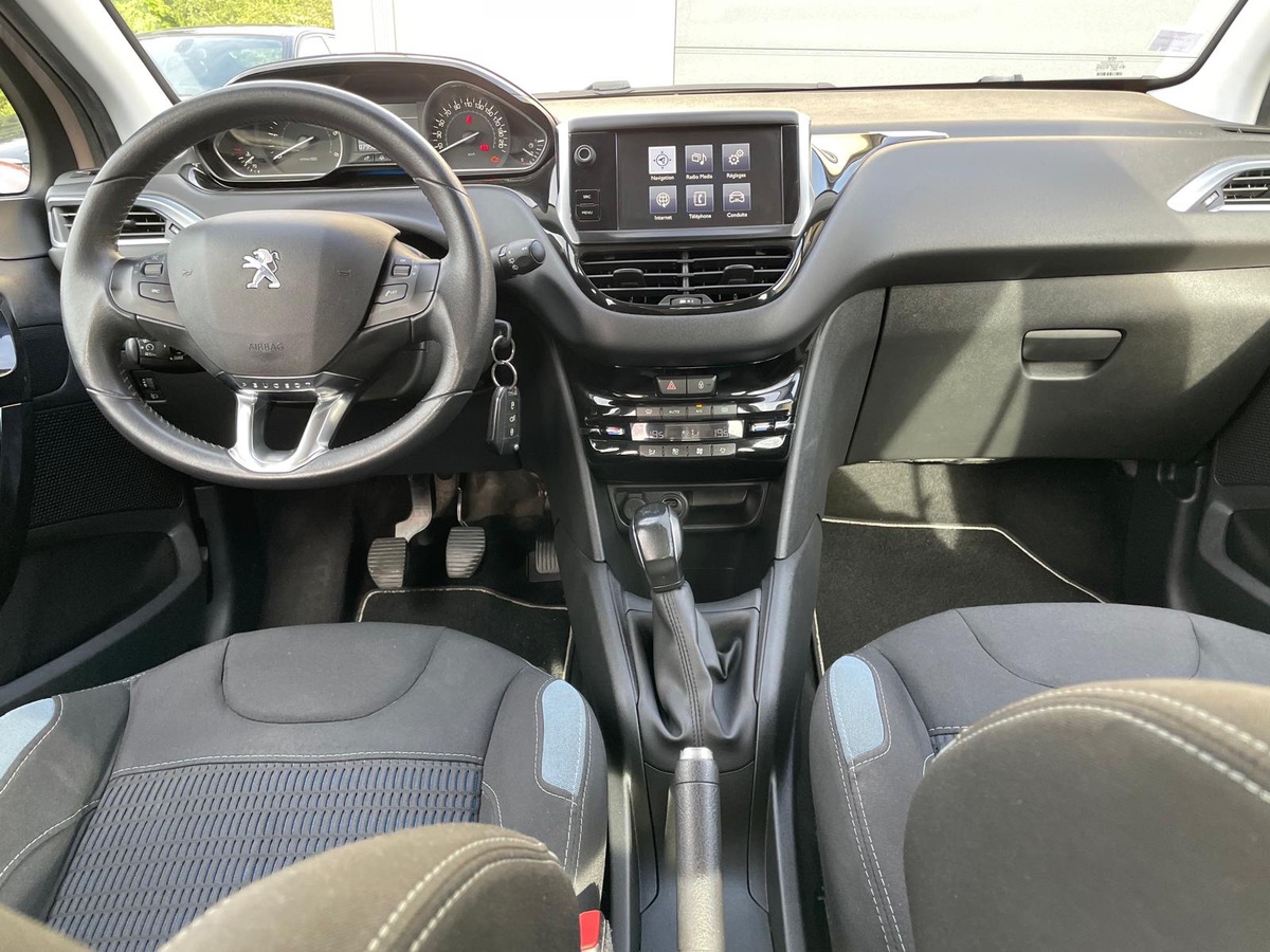 Peugeot 208 1.6 eHDi Allure