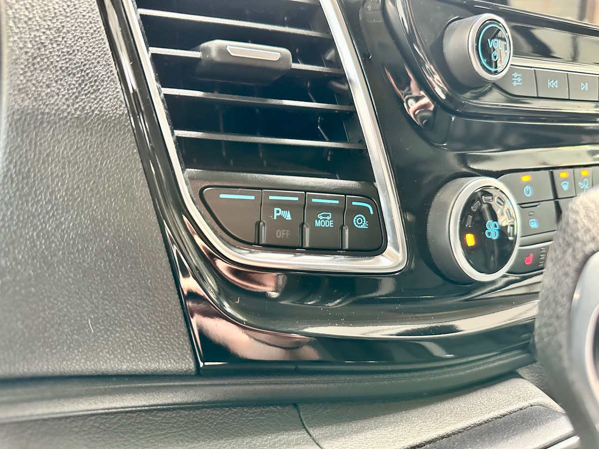 Ford Custom (2) 2.0 Ecoblue 170 Limited 6 Places L1H1 300 BVA6 d