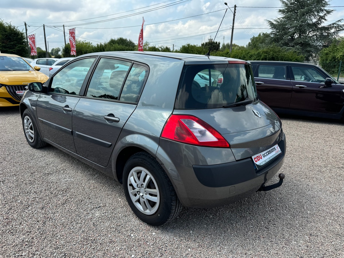 RENAULT Megane 1.6 I 115 CV HATCHBACK