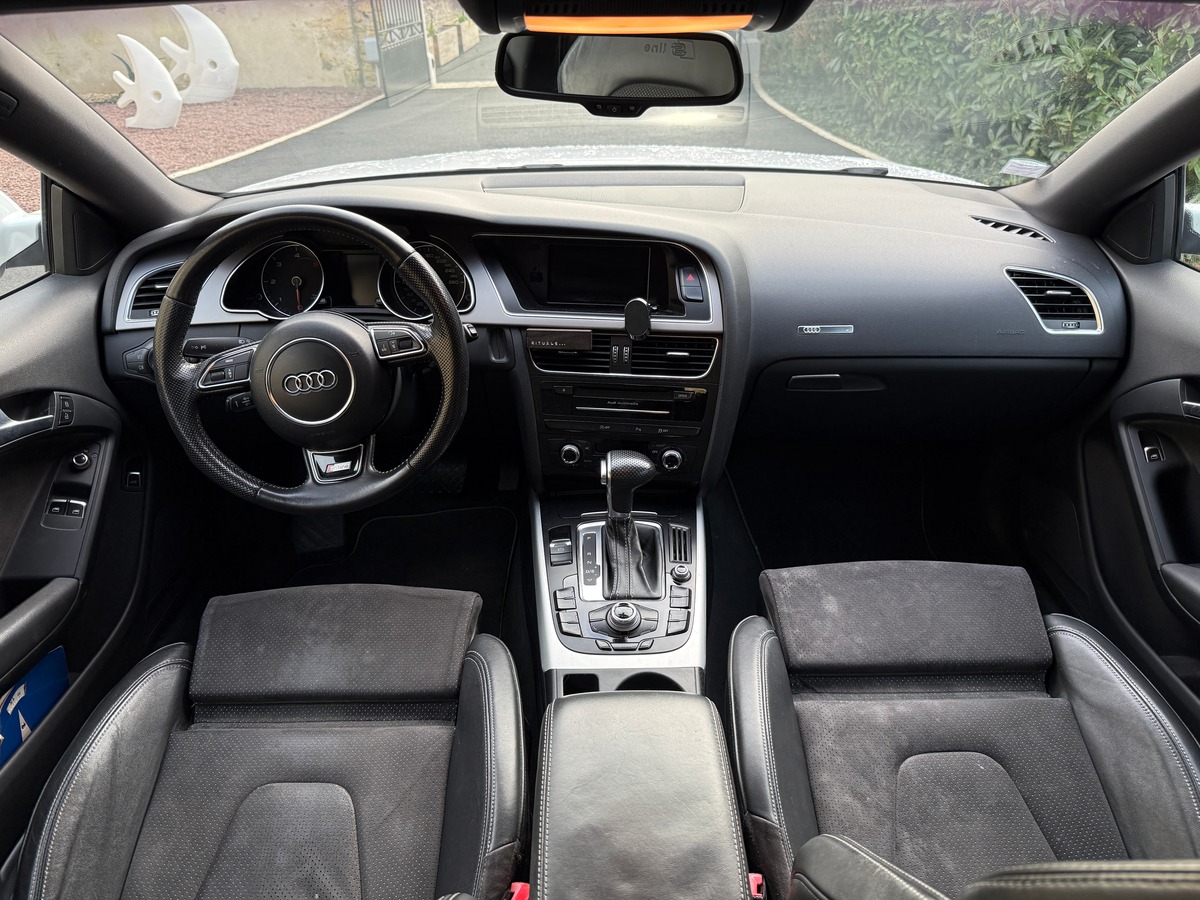 Audi A5 2.0L TDI 177 Pack Sline