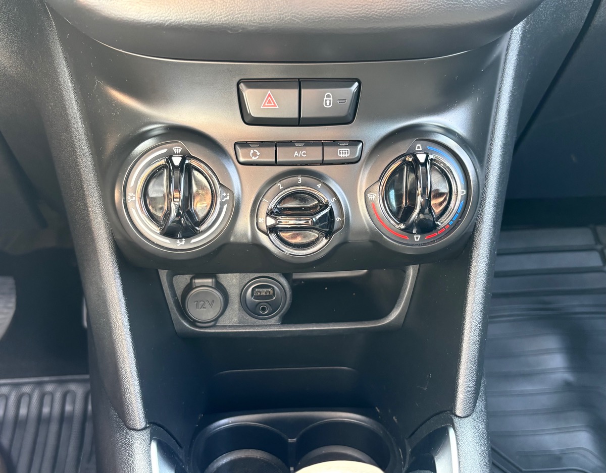 Peugeot 208 Société 1.6 hdi 75 BVM5