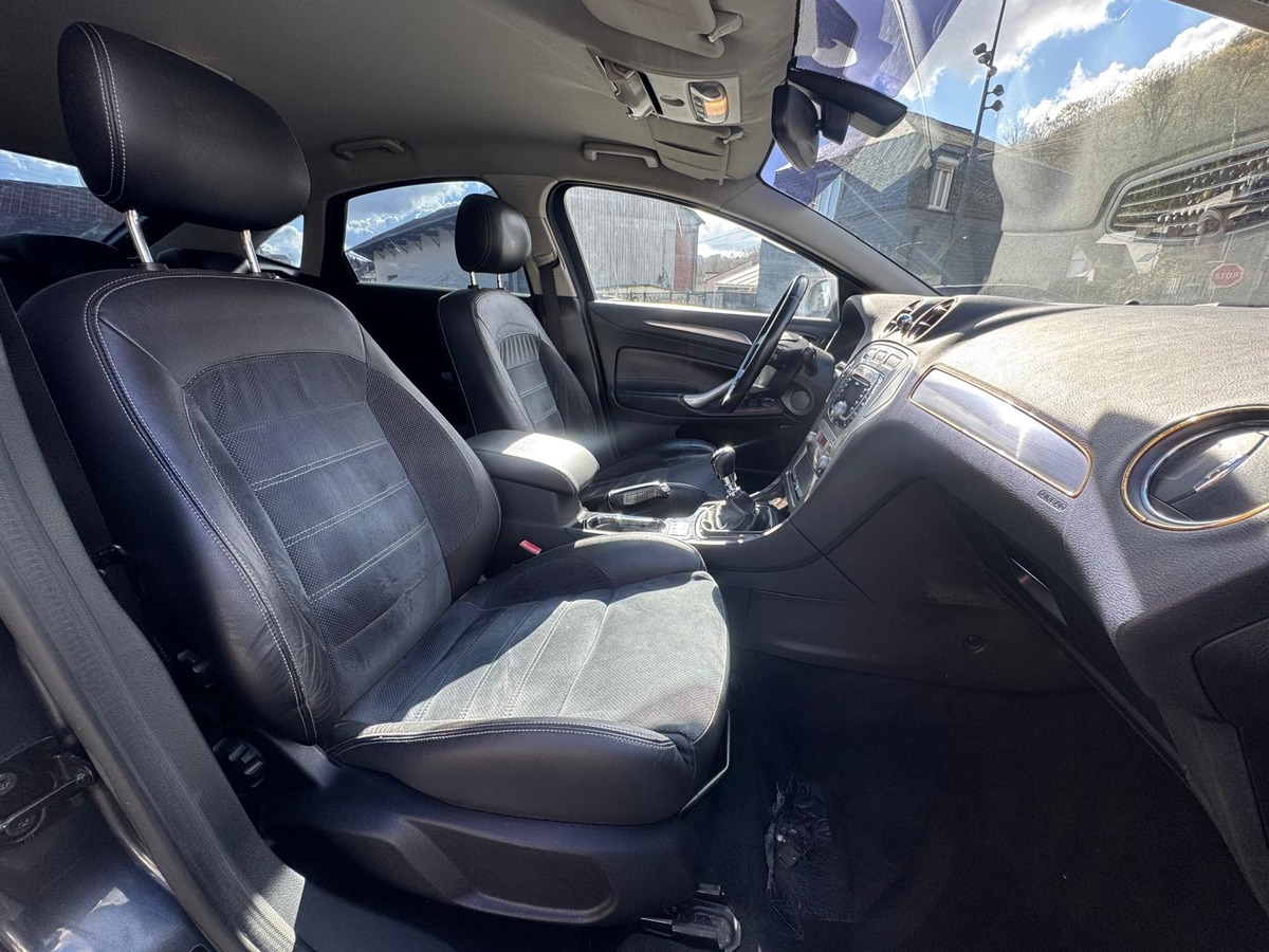 Ford Mondeo 2.0 TDCI 150cv Titanium - Garantie