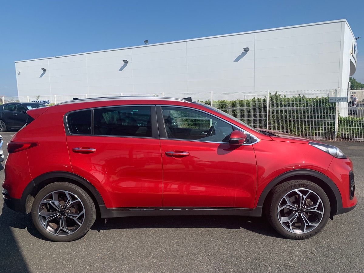 Kia Sportage 136 | GT LINE | Toit panoramique | Caméra recul | GPS | Régulateur vitesse | Attelage