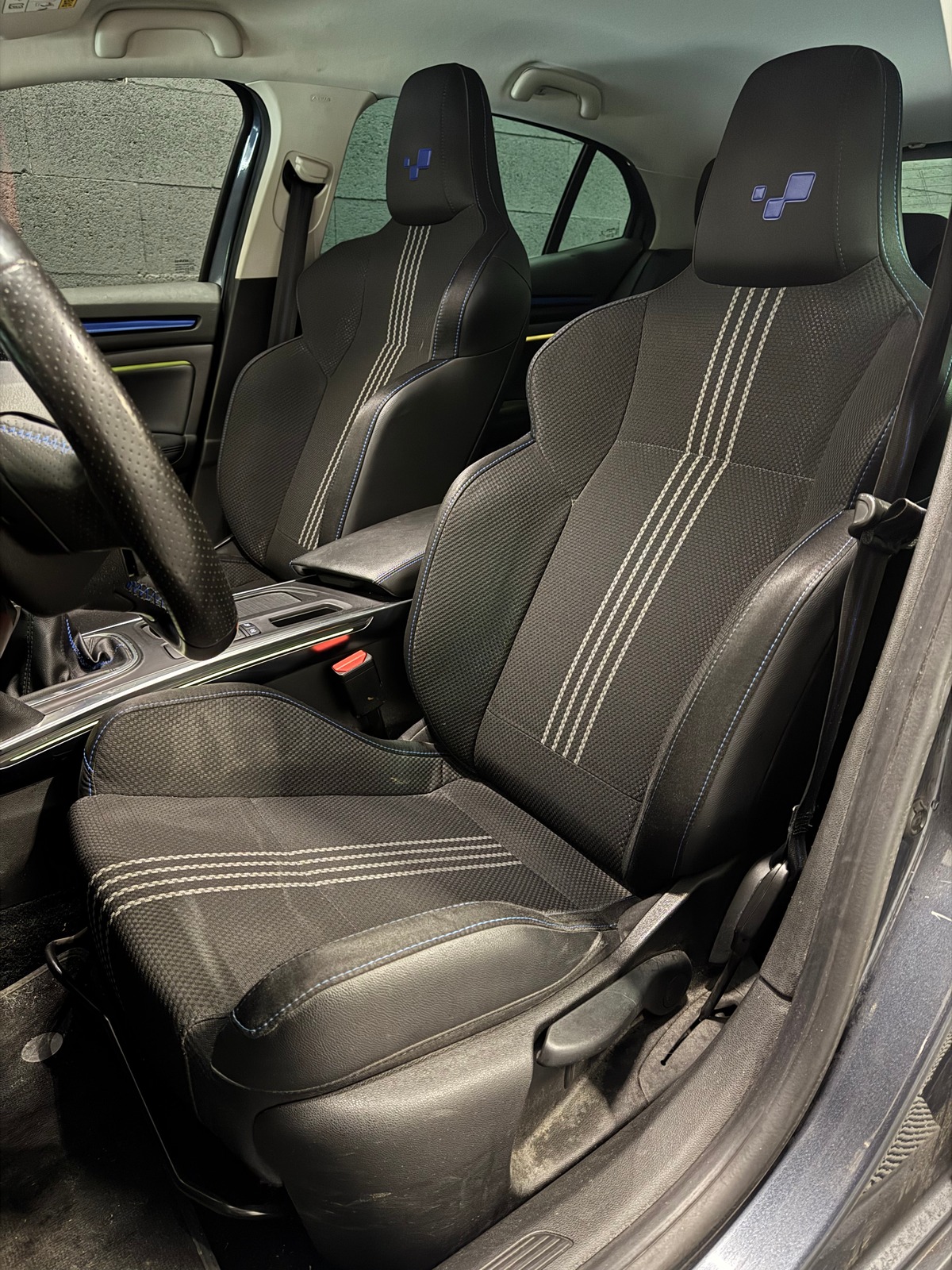 RENAULT Megane IV BERLINE dCi 130 Energy GT LINE