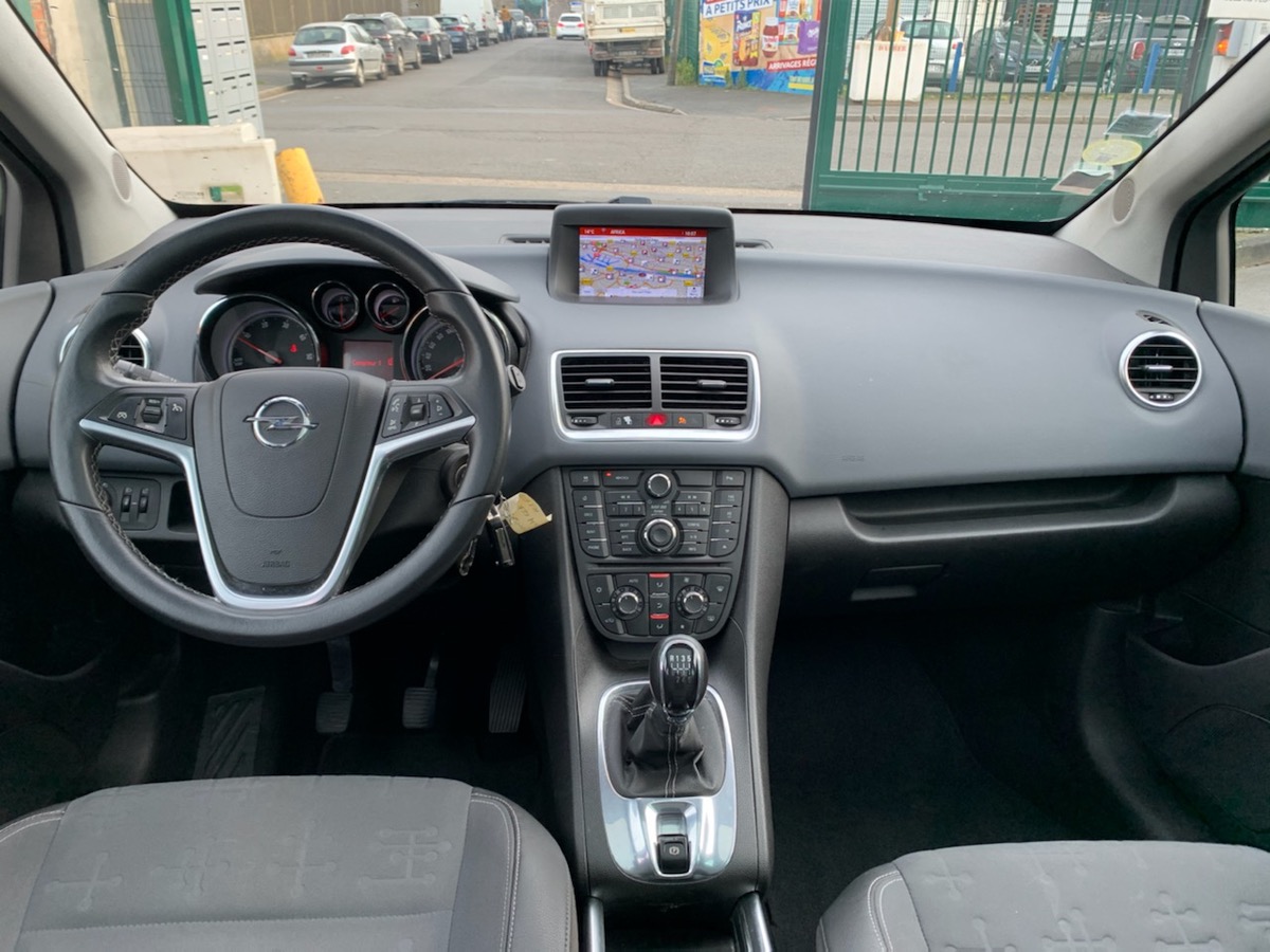 Opel Meriva 1.7 CDTI 130 CH cosmos 1r main 4Xfoi