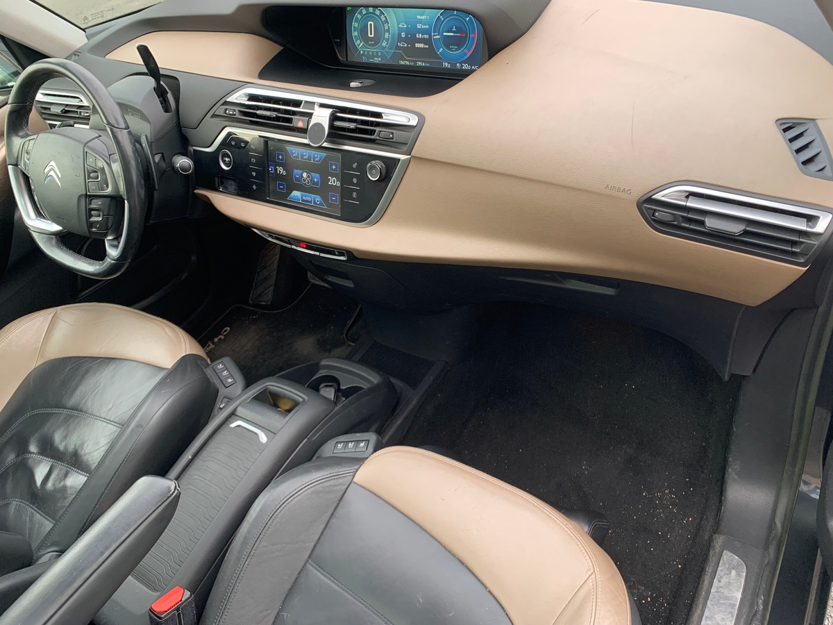 Citroën C4 Picasso 150 ch | Toit vitré panoramique | GPS | Régulateur de vitesse | Coffre électrique