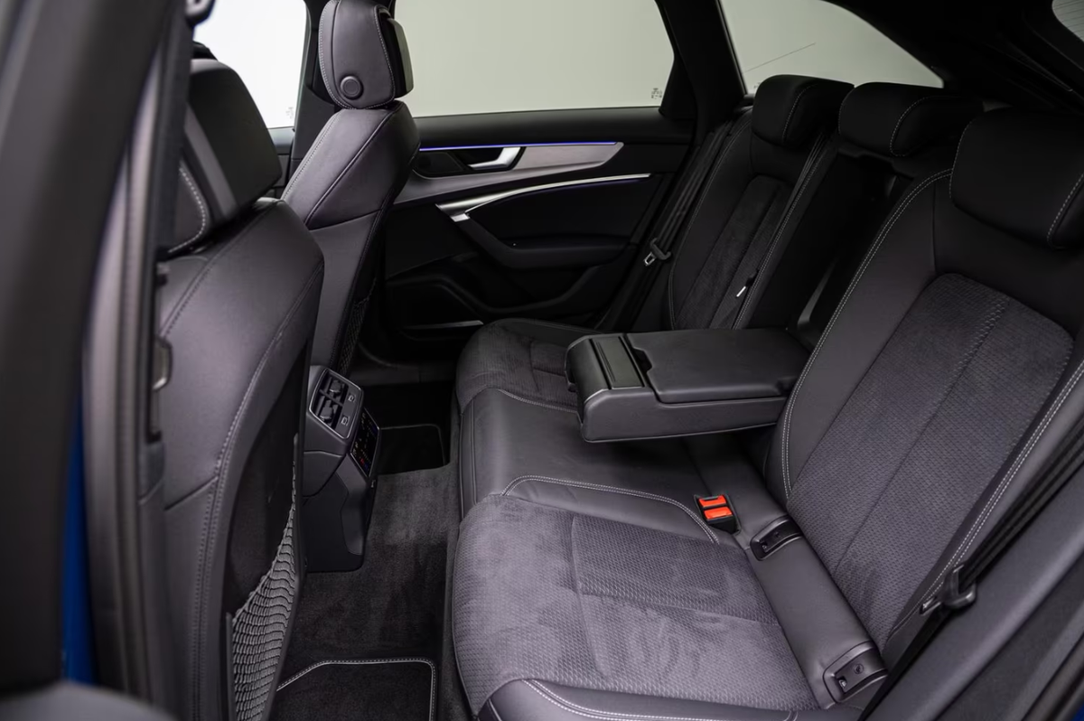 Audi S6 Avant V 3.0 TDI 344ch quattro tiptronic 8 Bang&Olufsen Toit ouvrant Phares matriciels