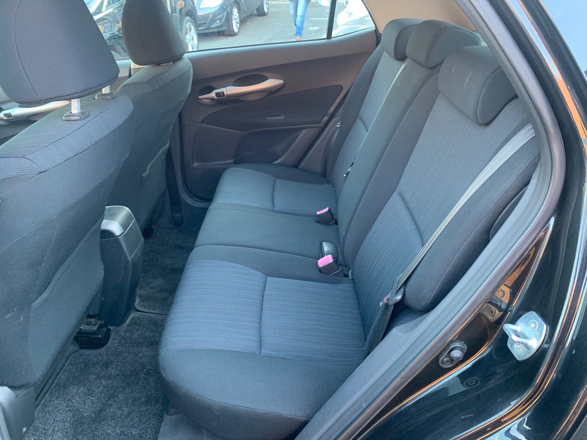 Toyota Auris 2.0 D-4D 126 CV 4X sans frais 