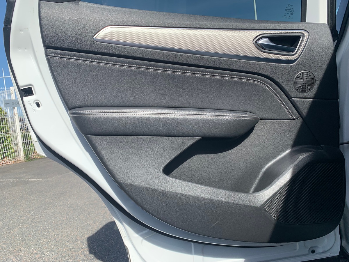 RENAULT Arkana 145 ch | Hybride essence | Intens | Caméra de recul | Attelage | Régulateur vitesse