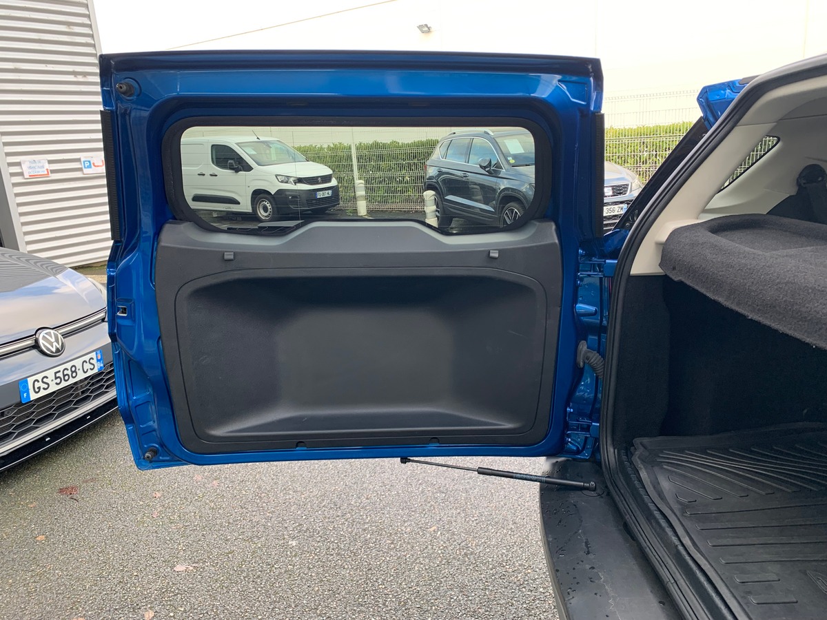 Ford EcoSport 125 | ST-LINE | Caméra de recul | Apple Car play | Régulateur de vitesse | Attelage