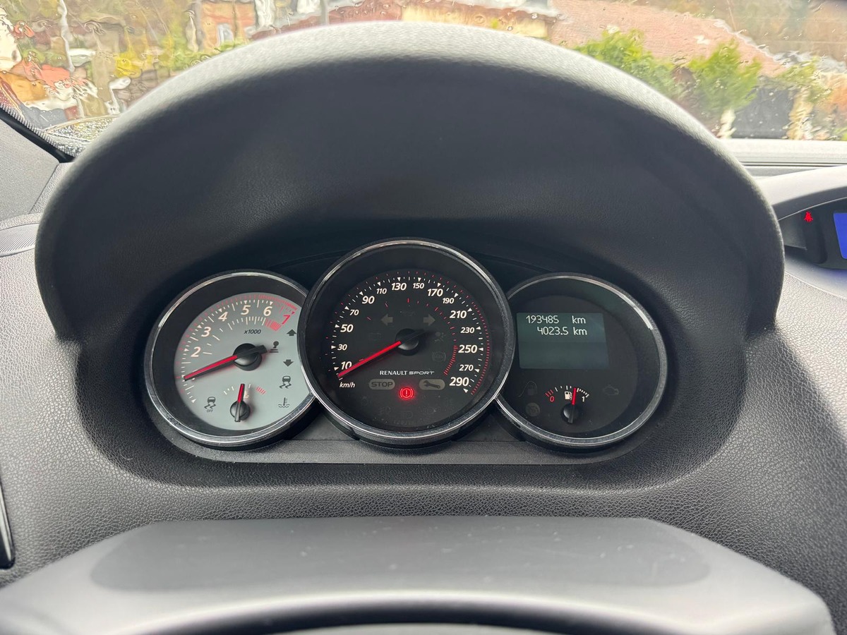 RENAULT Megane 3rs phase 2 2.0 265cv Sport/ RS Monitor