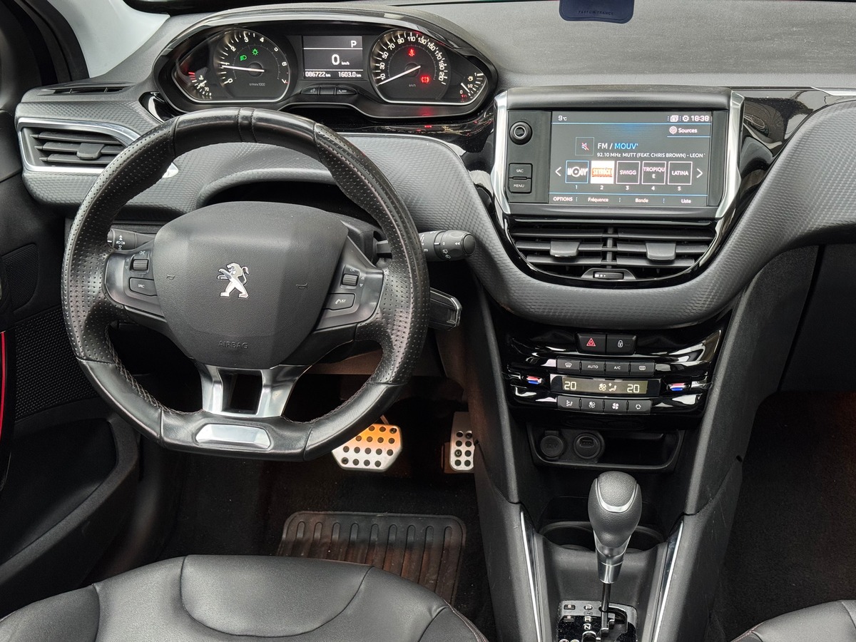 Peugeot 208 I Gt Line 1.2 THP EAT6 S&S 110 cv