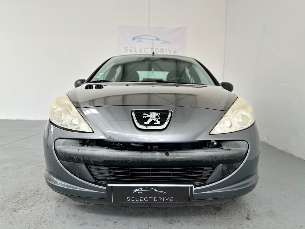 Peugeot 206 + 1.1 60cv TRENDY 5P CARPLAY VÉHICULE VISIBLE UNIQUEMENT SUR RENDEZ-VOUS